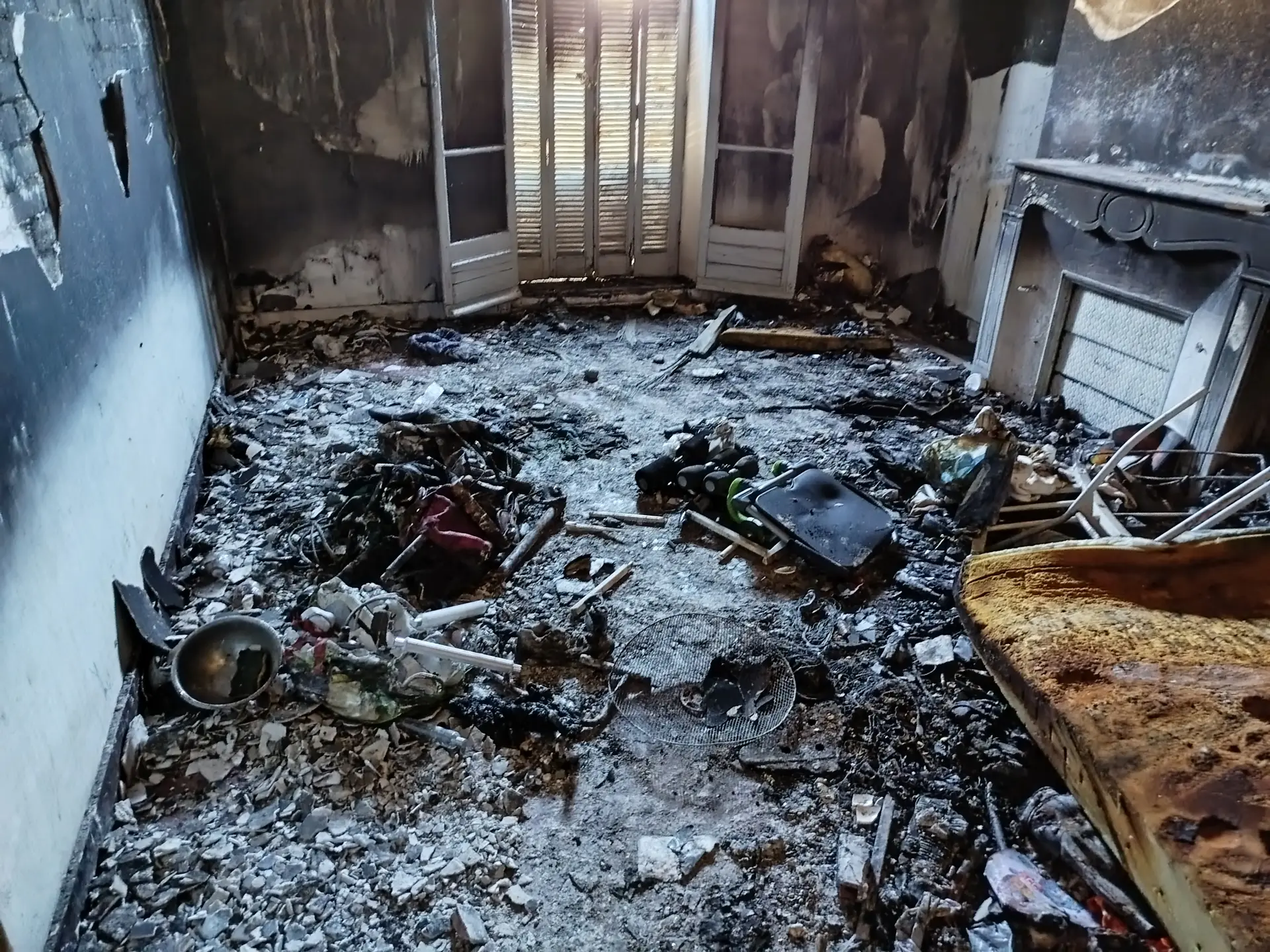Réparations Après Sinistre Incendie : Guide Complet pour Propriétaires
