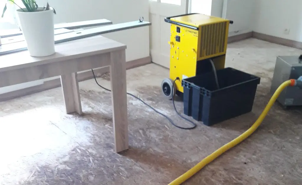 Assécher sa maison après une inondation : Guide pratique et conseils d'experts
