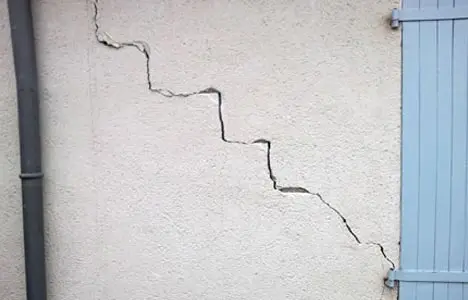 Fissures dans votre maison : Toutes ne sont pas causées par la sécheresse
